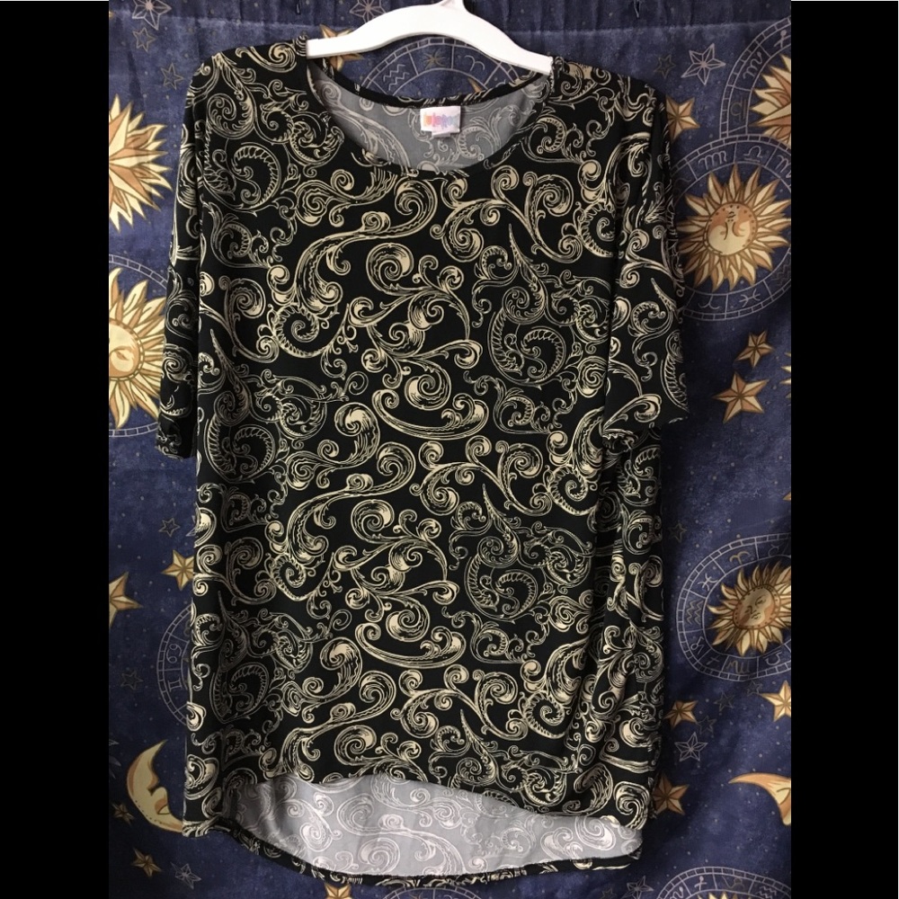 Lularoe Irma Tunic Size Large